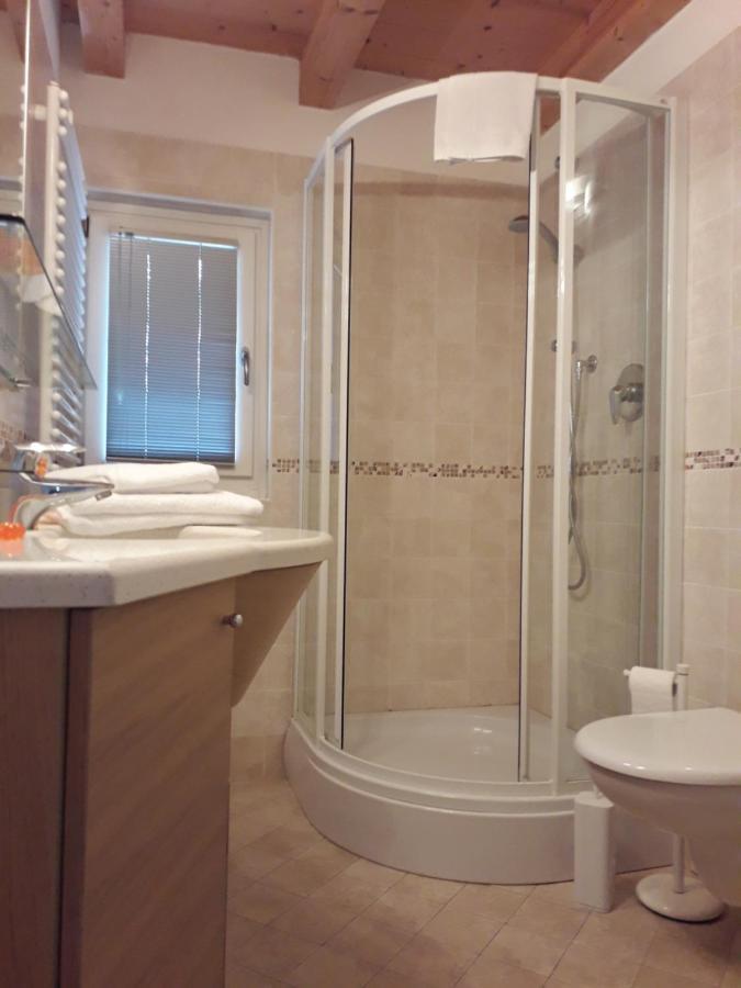 Villa Pia Малчезине Екстериор снимка